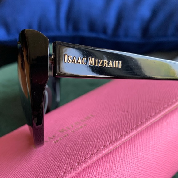 Isaac Mizrahi Sunglasses - Picture 4 of 8